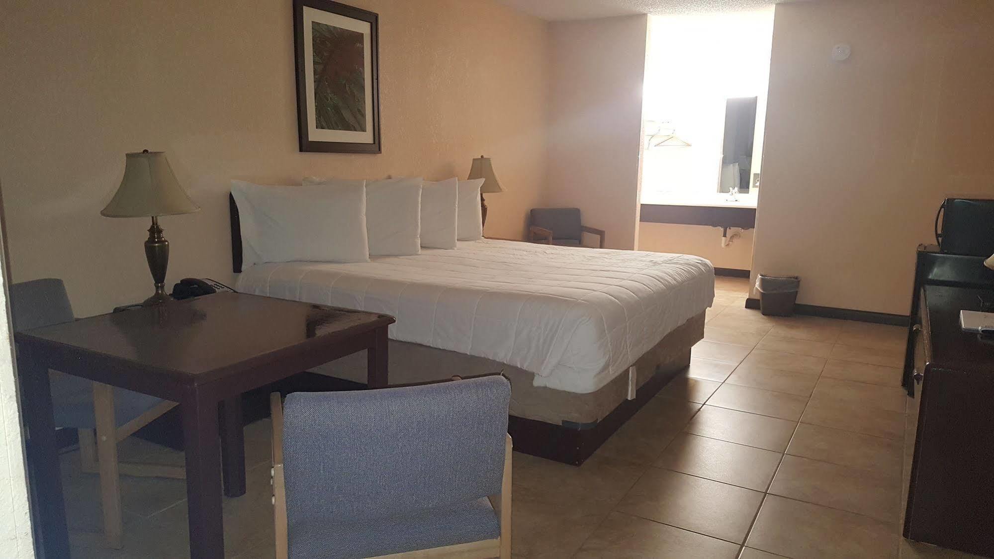 Palms Garden Inn Ellisville Dış mekan fotoğraf